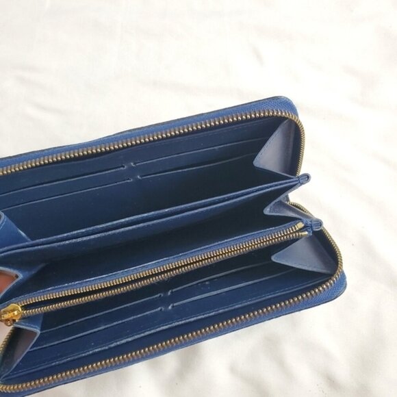 Authentic Louis Vuitton Zippy Vernis Leather Monogram Wallet Cardholders - Picture 3 of 9